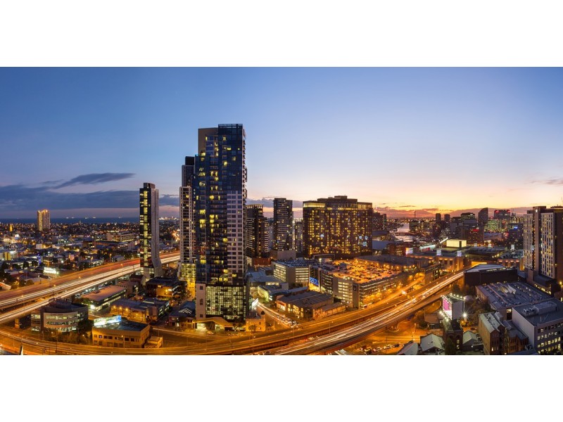REF 020810/118 Kavanagh Street, Southbank VIC 3006