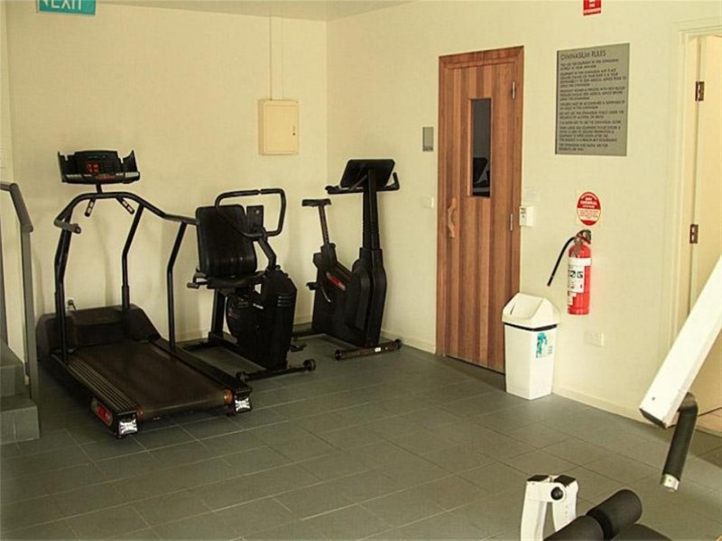 1105/82 Queens Road, Melbourne VIC 3004