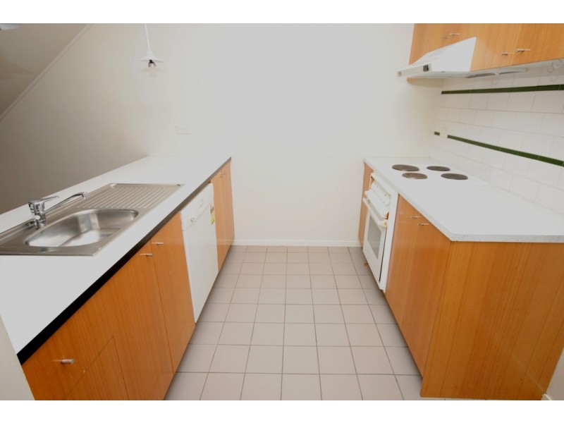 REF 02158/114 Dodds Street, Southbank VIC 3006