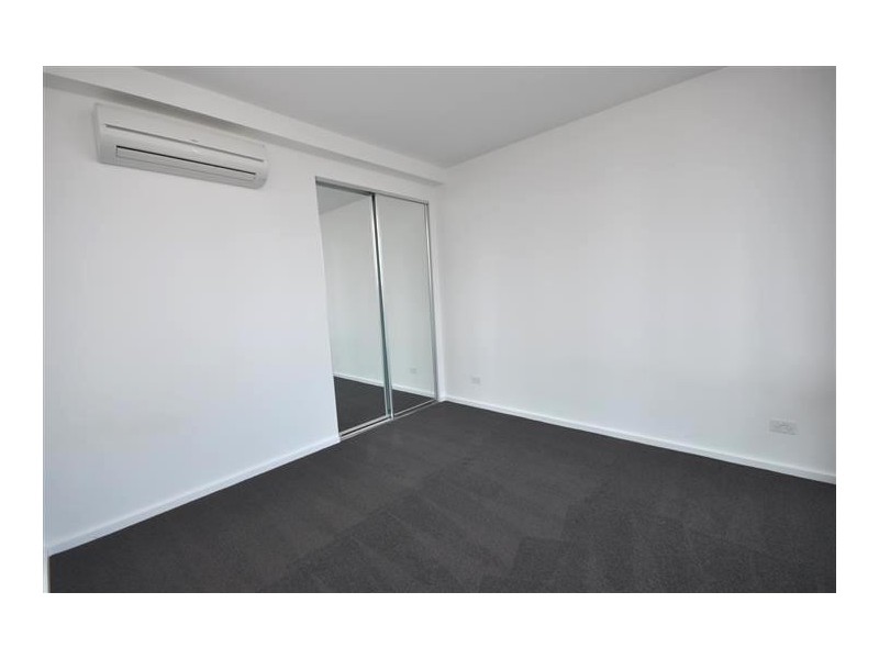 REF 02171/241 City Road, Southbank VIC 3006