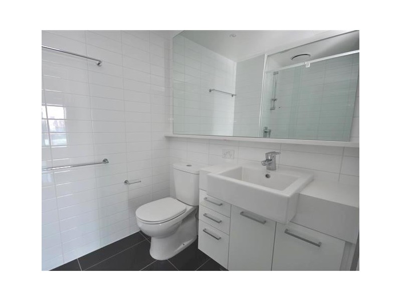 REF 02171/241 City Road, Southbank VIC 3006