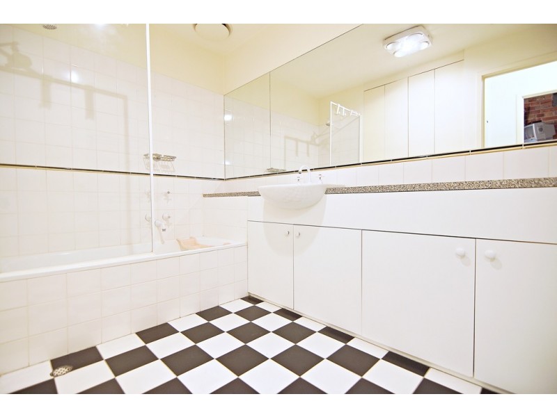 35/1 Riverside Quay, Southbank VIC 3006