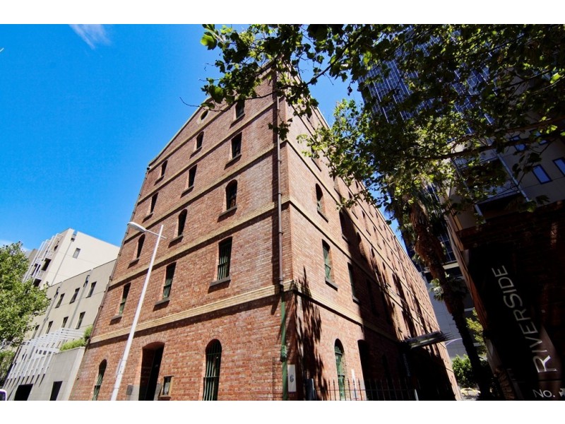 35/1 Riverside Quay, Southbank VIC 3006