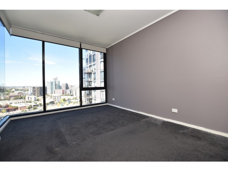 REF 02211/173 City Road, Southbank VIC 3006