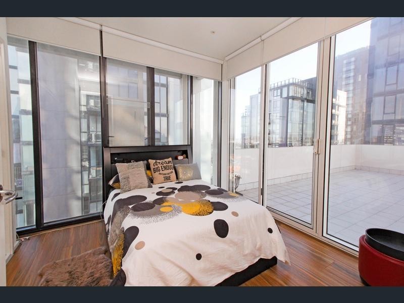 2407/163 City Road, Southbank VIC 3006