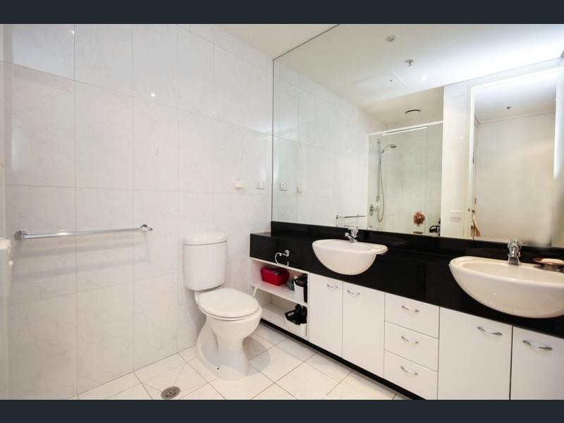 2407/163 City Road, Southbank VIC 3006