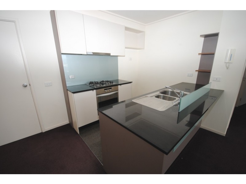 REF 03021/100 Kavanagh Street, Southbank VIC 3006