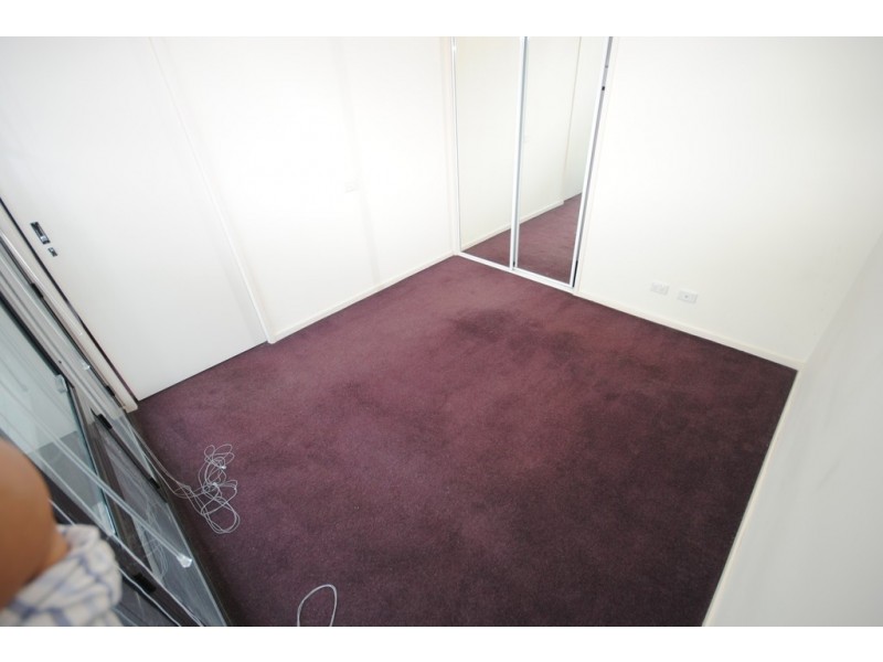 REF 03021/100 Kavanagh Street, Southbank VIC 3006
