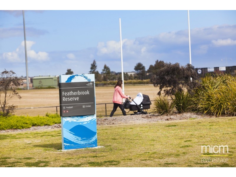 4 Lismore Road, Point Cook VIC 3030