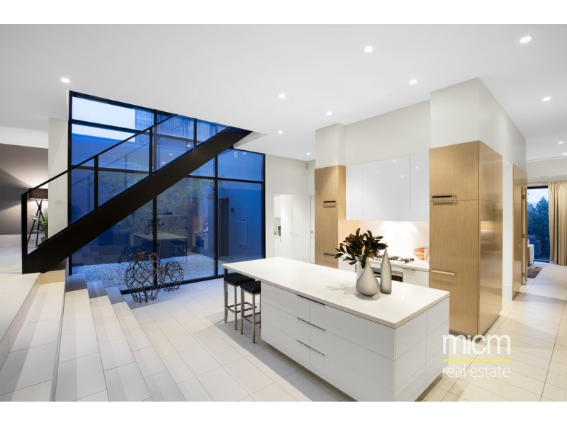 3 Holly Lane, Kew VIC 3101