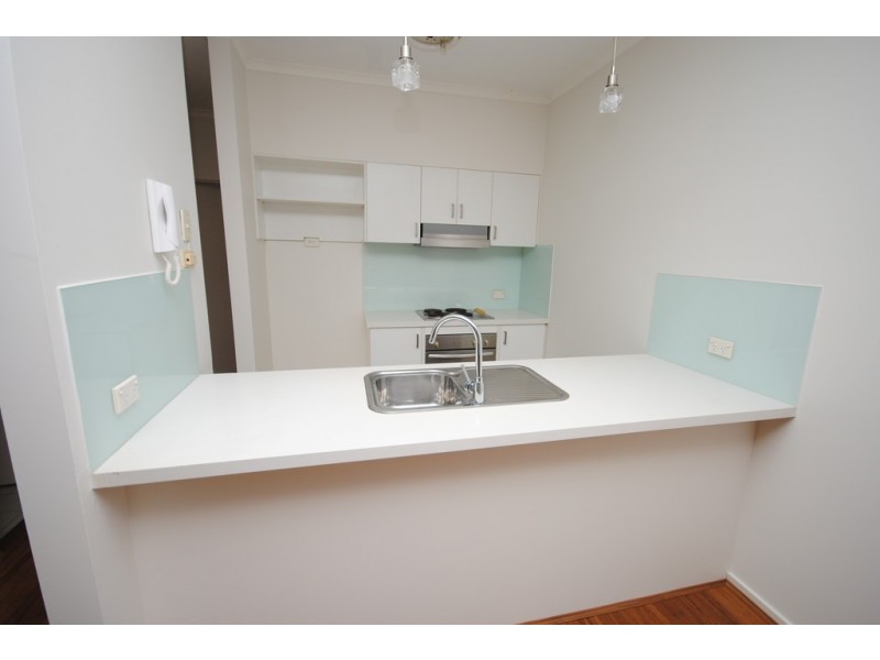 6/30 Miles Street, Southbank VIC 3006
