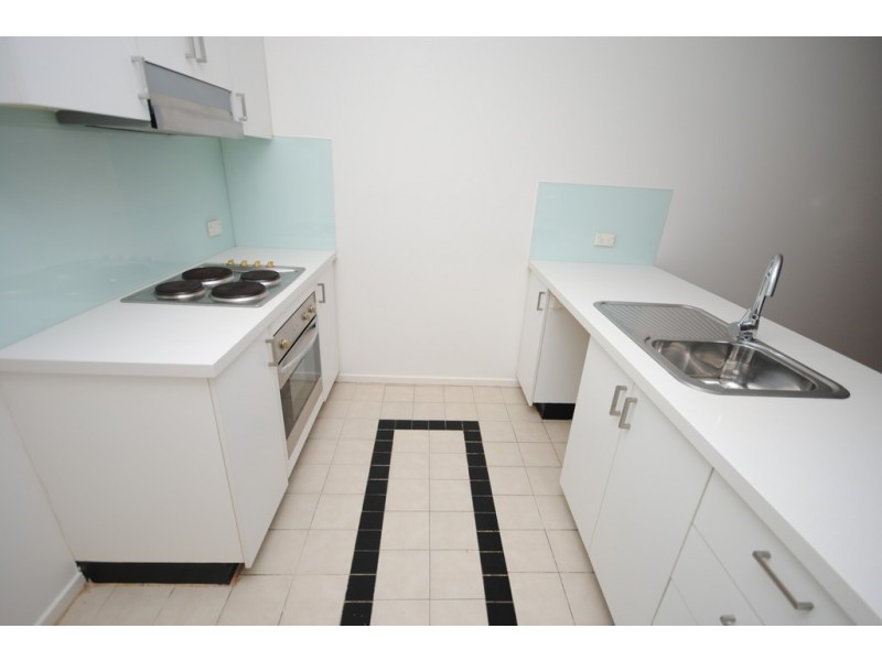 6/30 Miles Street, Southbank VIC 3006