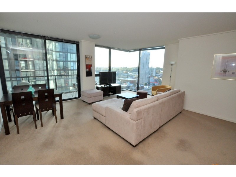REF 03246/100 Kavanagh Street, Southbank VIC 3006