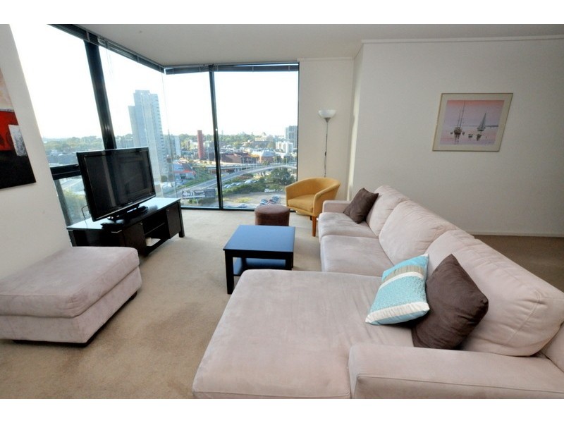REF 03246/100 Kavanagh Street, Southbank VIC 3006