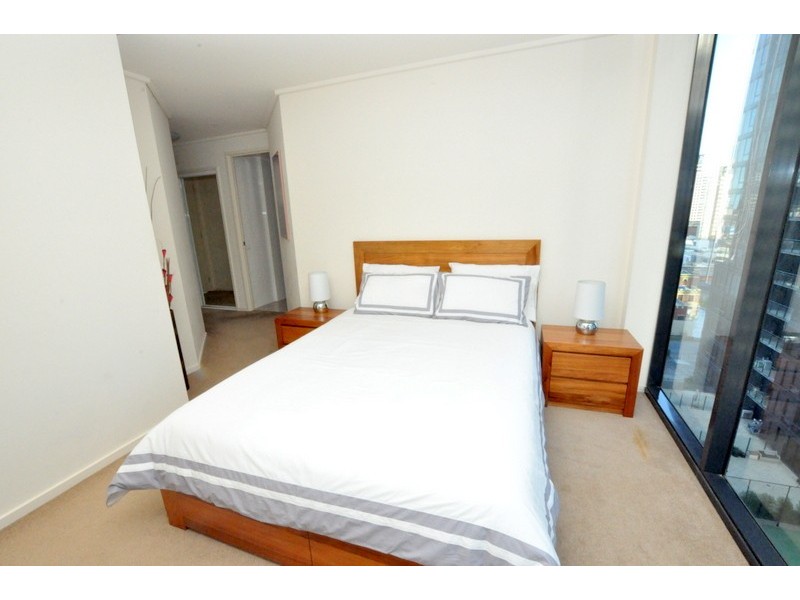 REF 03246/100 Kavanagh Street, Southbank VIC 3006