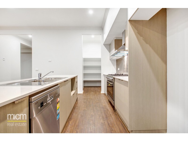 21 Wingfield Parkway, Williams Landing VIC 3027