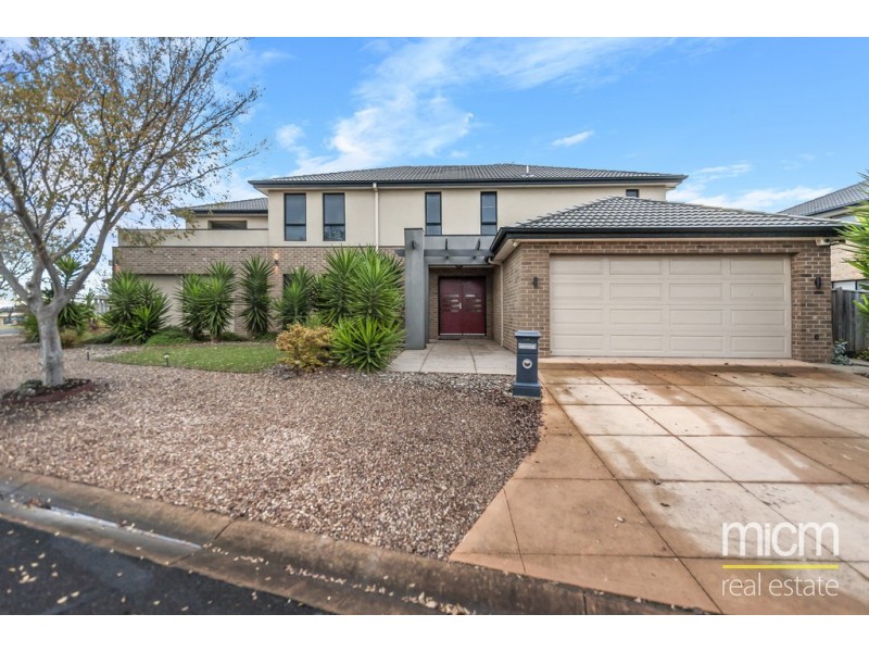 12 Cremorne Street, Sanctuary Lakes VIC 3030