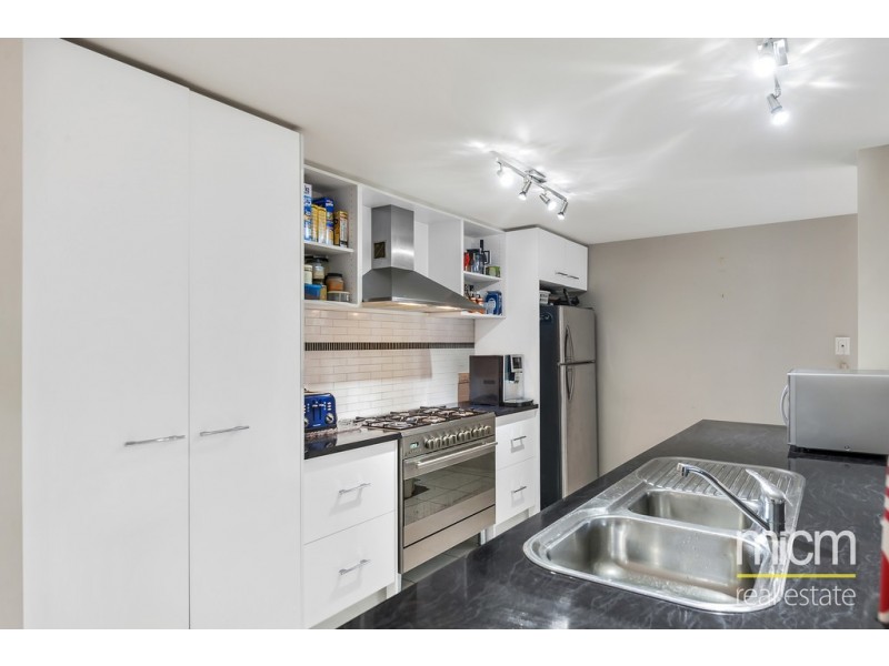 12 Cremorne Street, Sanctuary Lakes VIC 3030