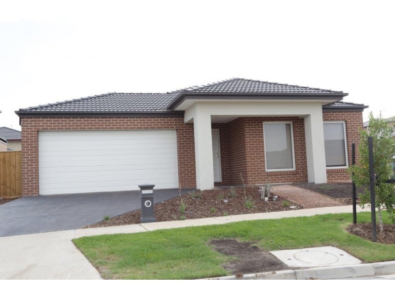 22 Payson Drive, Point Cook VIC 3030