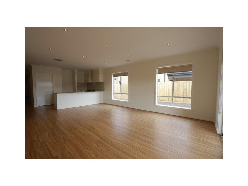 22 Payson Drive, Point Cook VIC 3030