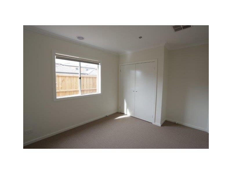 22 Payson Drive, Point Cook VIC 3030