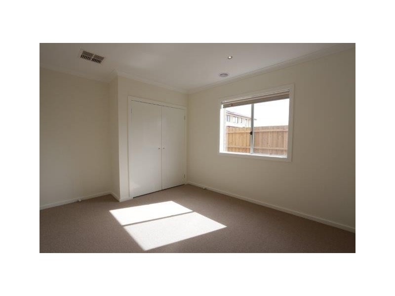 22 Payson Drive, Point Cook VIC 3030