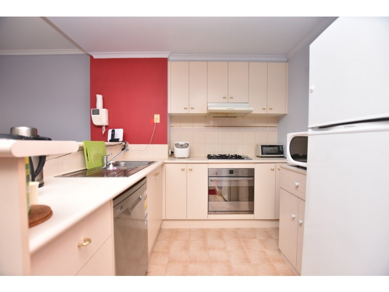 REF 032901/28 Little Lonsdale Street, Melbourne VIC 3000