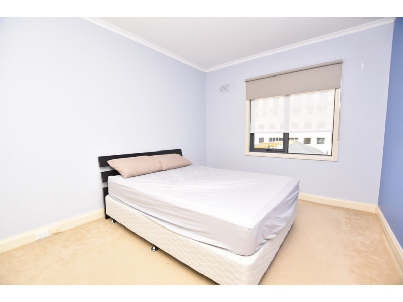 REF 032901/28 Little Lonsdale Street, Melbourne VIC 3000