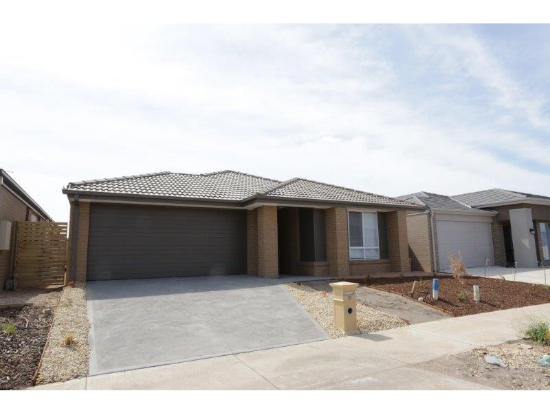 10 Sound Way, Point Cook VIC 3030