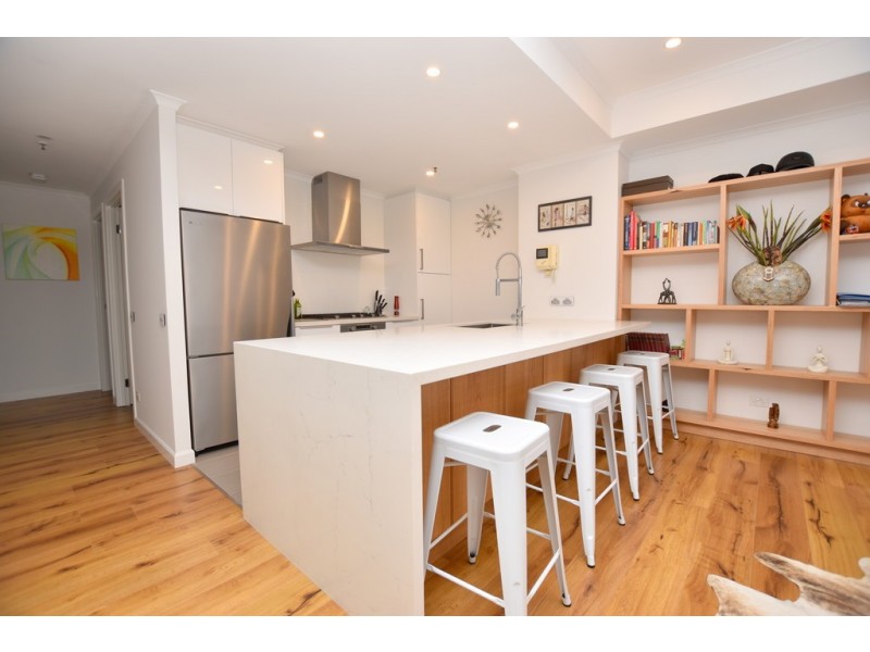 REF 033109/83 Queensbridge Street, Southbank VIC 3006