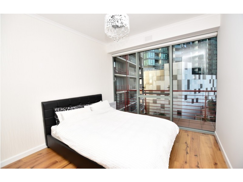 REF 033109/83 Queensbridge Street, Southbank VIC 3006