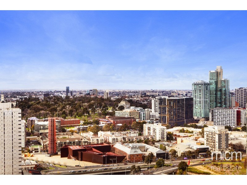 REF 040330/173 City Road, Southbank VIC 3006