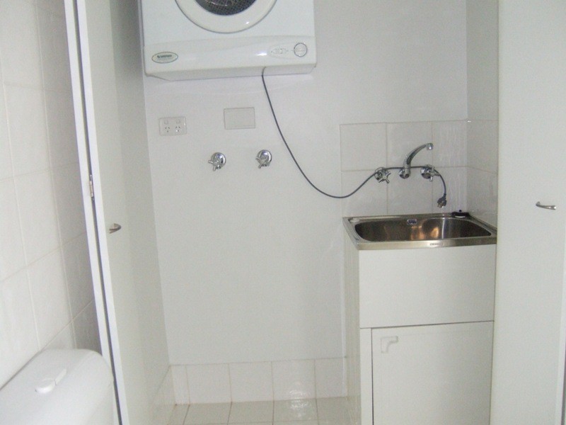 REF 040610/38 Bank Street, South Melbourne VIC 3205