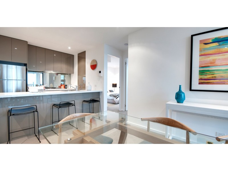 REF 040617/118 Kavanagh Street, Southbank VIC 3006