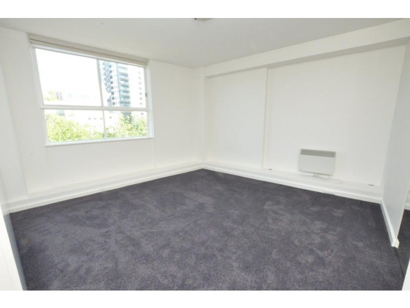 5C/622 St Kilda Road, Melbourne VIC 3000