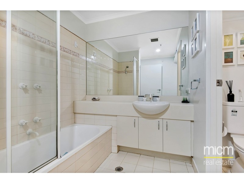 17/33 Jeffcott Street, West Melbourne VIC 3003