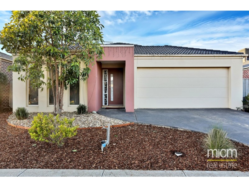 11 Cooinda way, Point Cook VIC 3030