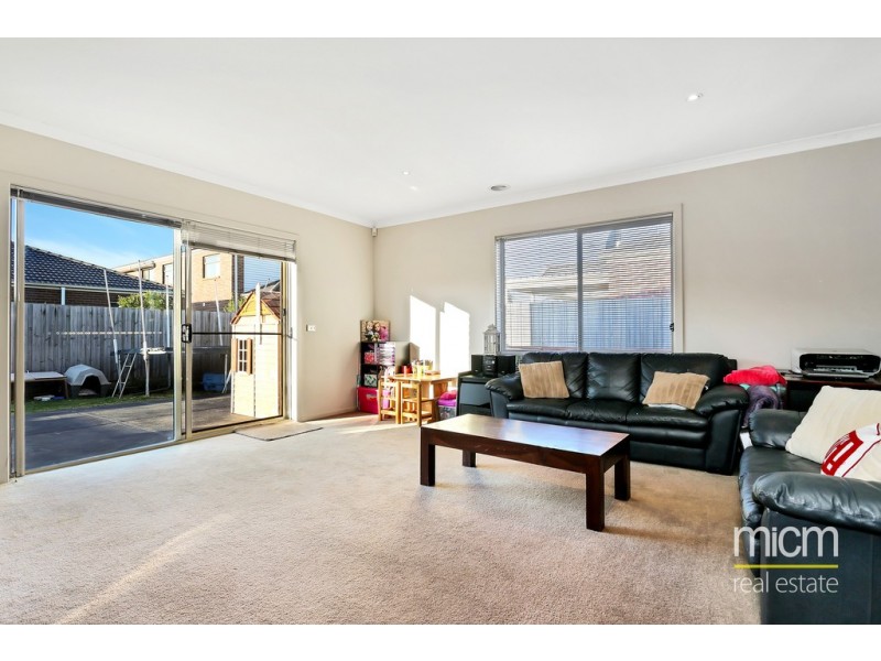 11 Cooinda way, Point Cook VIC 3030