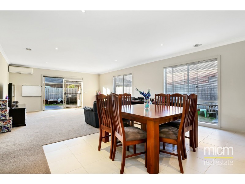 11 Cooinda way, Point Cook VIC 3030