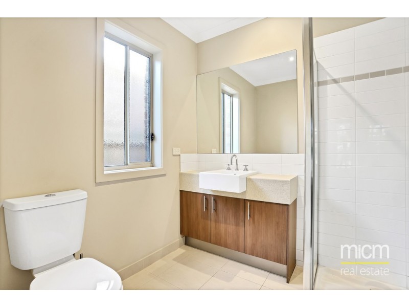 11 Cooinda way, Point Cook VIC 3030