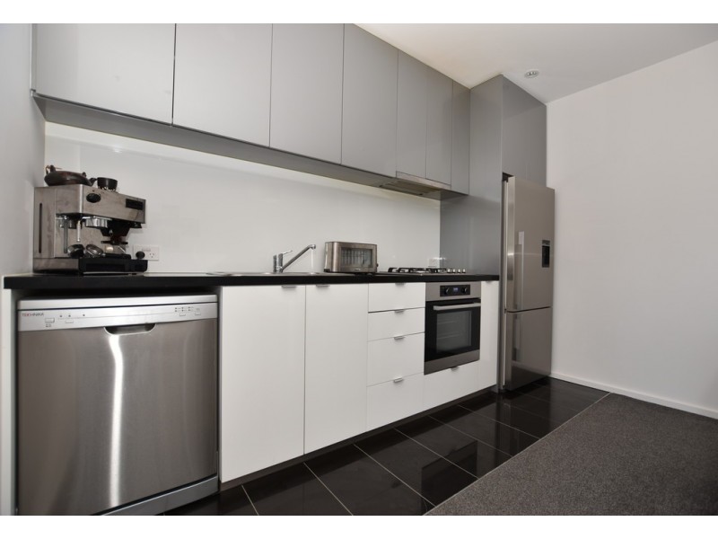 REF 040738/151 City Road, Southbank VIC 3006