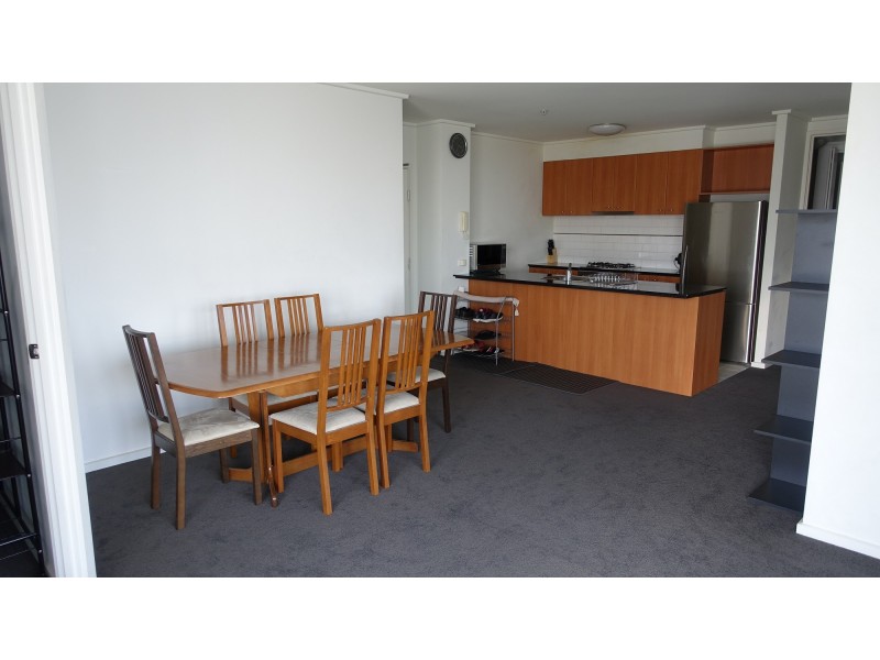 79/99 Whiteman Street, Southbank VIC 3006