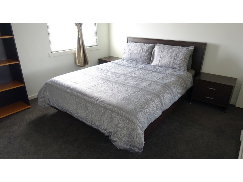 79/99 Whiteman Street, Southbank VIC 3006