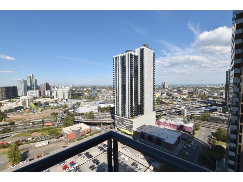 REF 041032/100 Kavanagh Street, Southbank VIC 3006