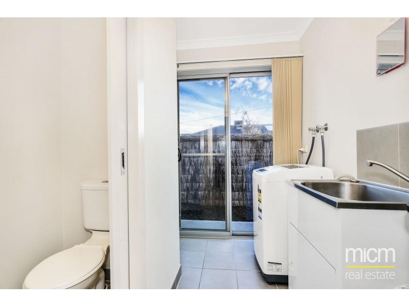 182 Saltwater Promenade, Point Cook VIC 3030