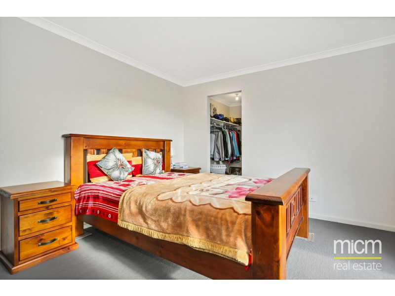 182 Saltwater Promenade, Point Cook VIC 3030