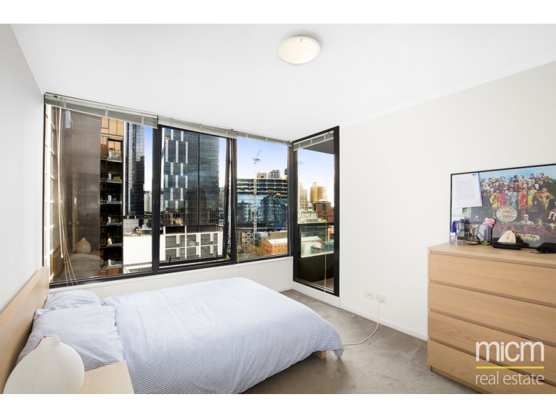 REF 041255/38 Kavanagh Street, Southbank VIC 3006