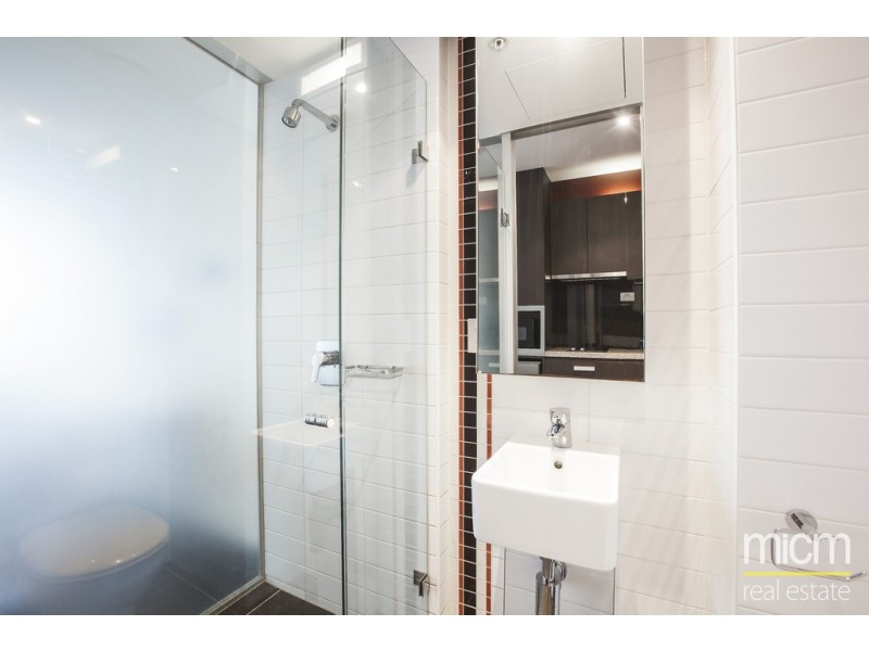 2208/181 A’Beckett Street, Melbourne VIC 3000