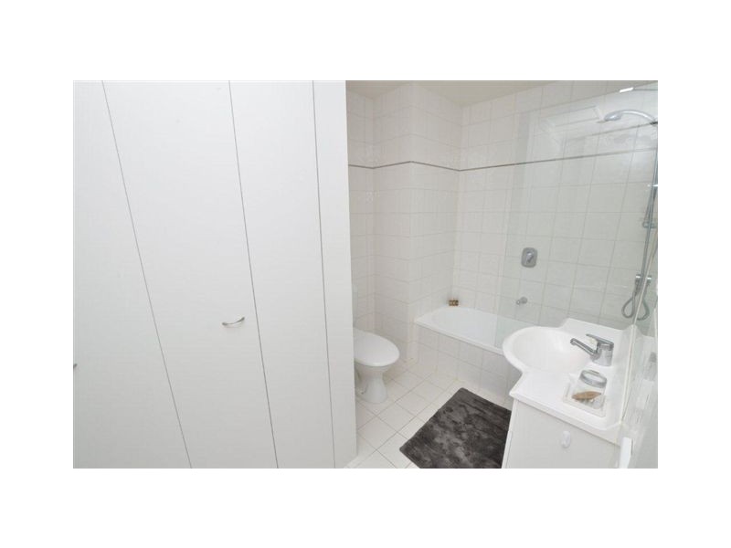 111/63 Dorcas Street, Southbank VIC 3006