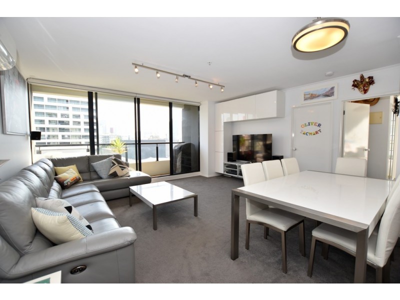 REF 042452/39 Dorcas Street, South Melbourne VIC 3205